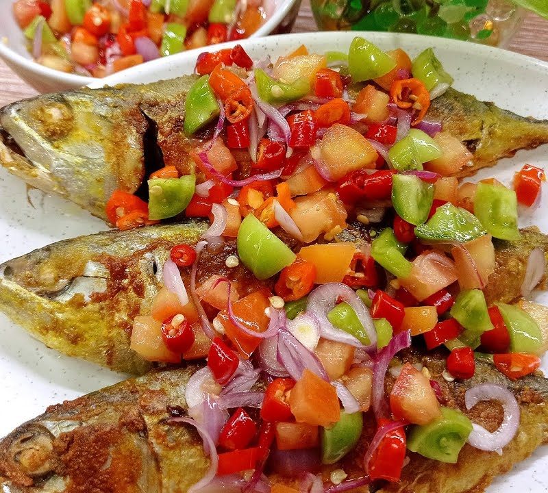 Ikan Kembung Panggang Dabu - Dabu Manado