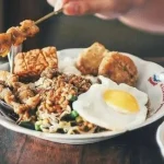 Ayam Bakar Taliwang Pedas Gurih, Begini Cara Masaknya