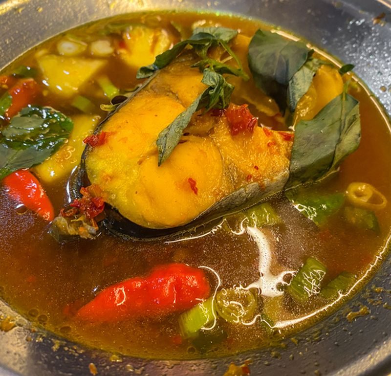 Pindang Patin Asam Pedas: Rasa Nusantara yang Cocok untuk Makan Siang