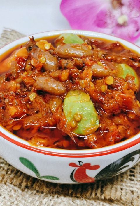 cara-membuat-sambal-cumi-asin-pedas-gurih-untuk-menu-rumahan-sehari-hari